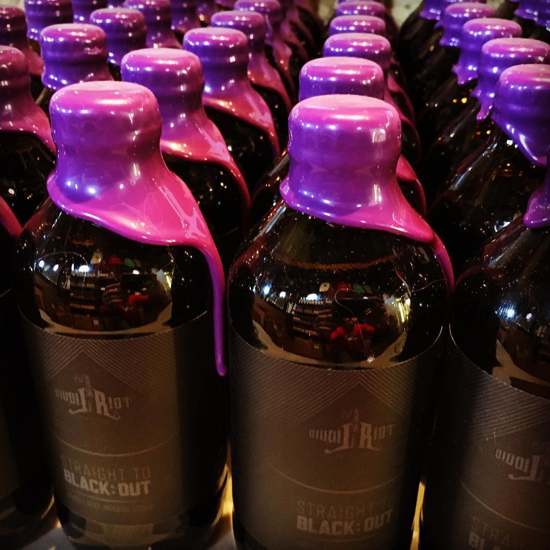 Straight to Black:Out (Port)